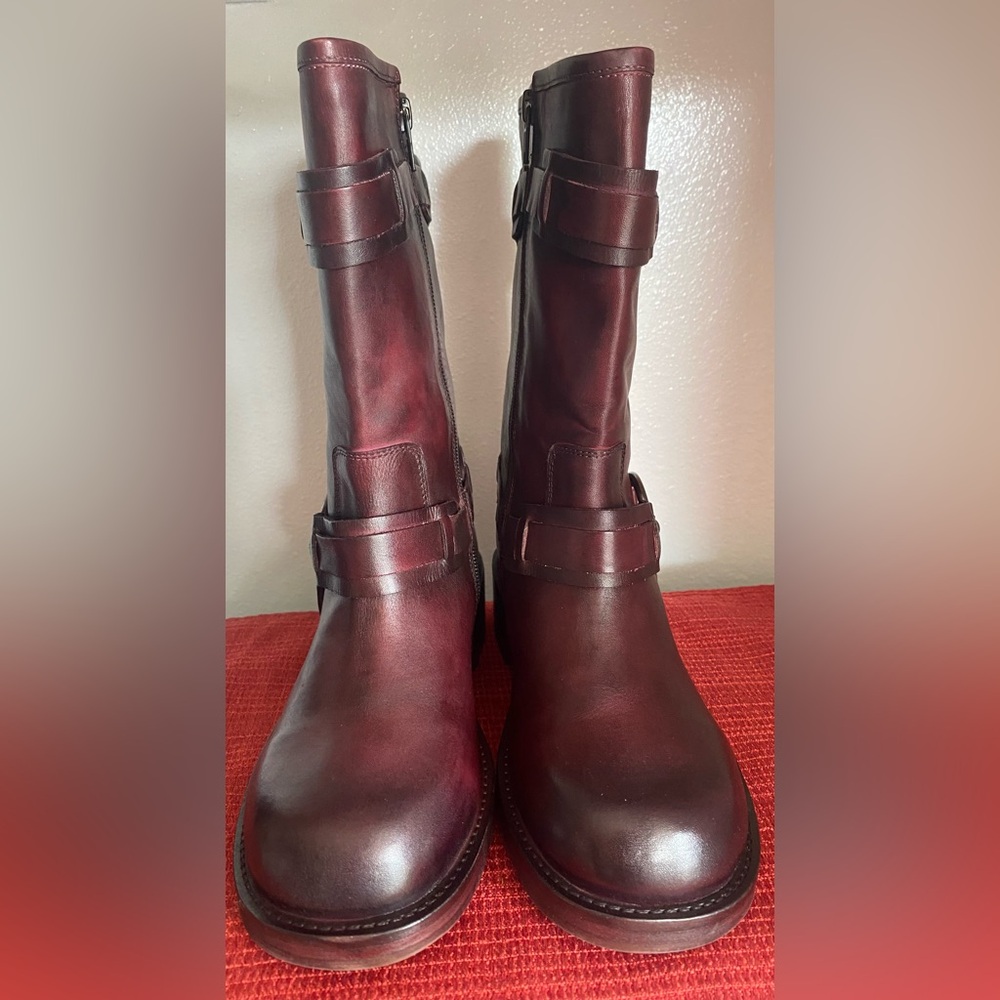 NWT..VINTAGE FOUNDRY BURGUNDY LEATHER BOOTS - Picture 7 of 14